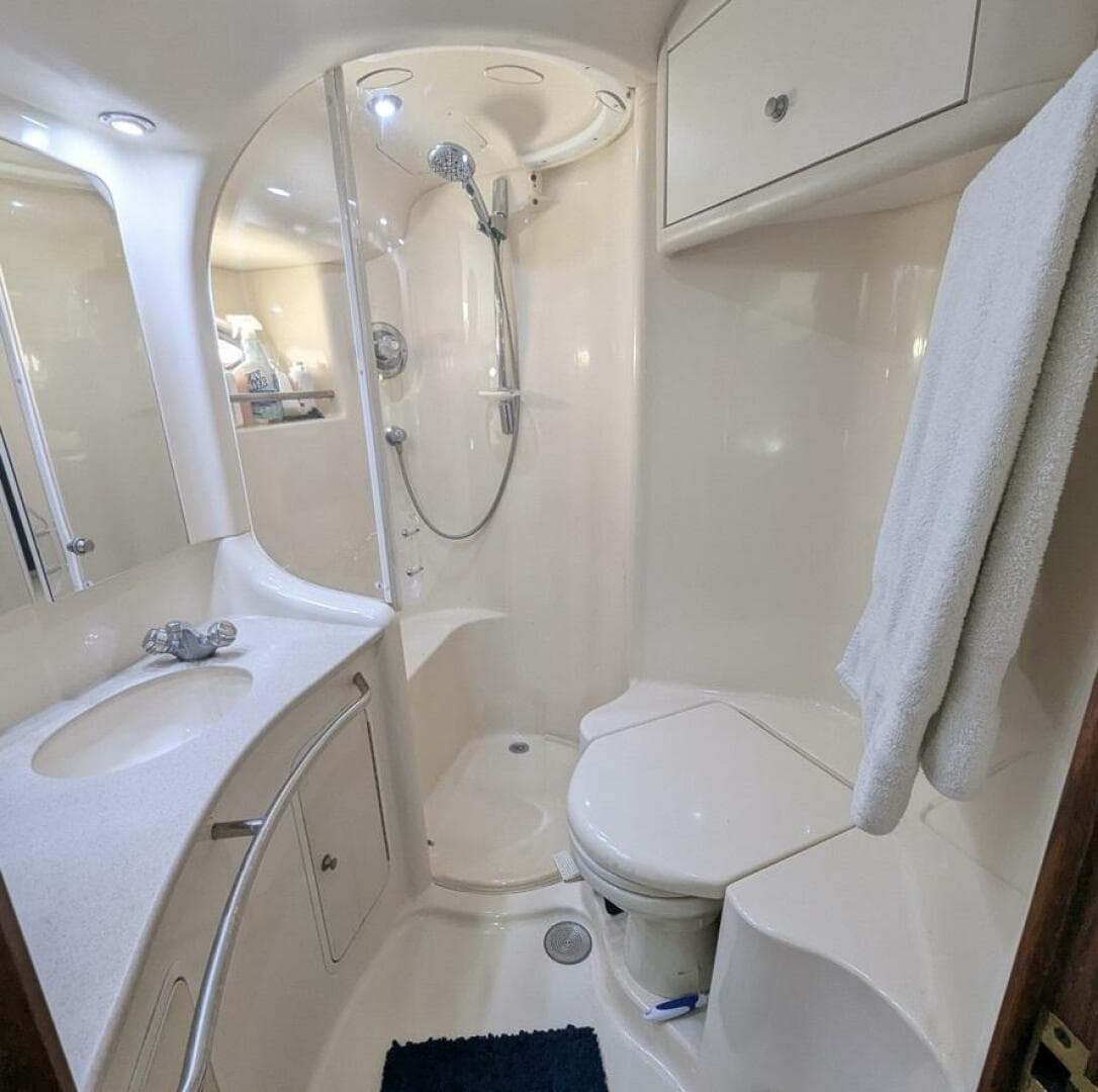 1998 Sea Ray — photo 38