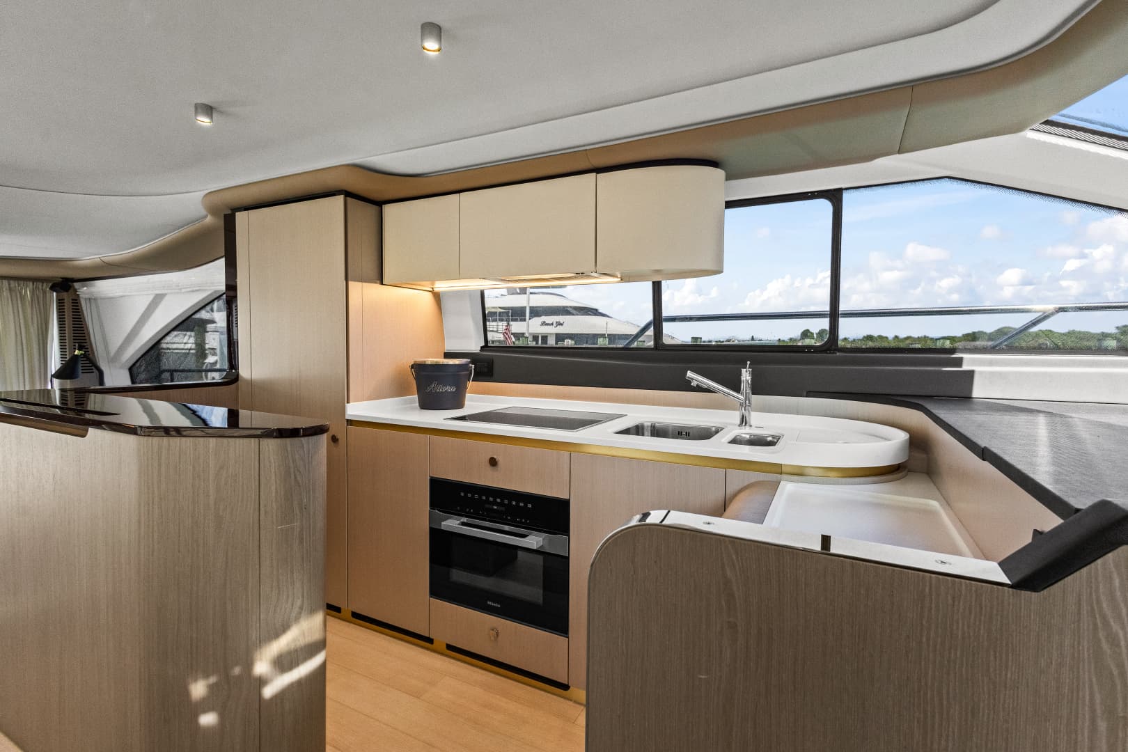 2023 Azimut 60 Fly — photo 47