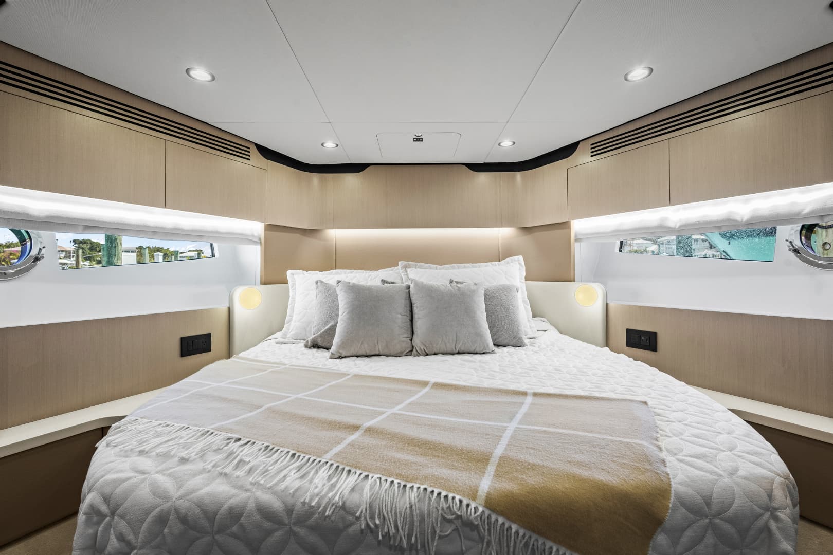 2023 Azimut 60 Fly — photo 35