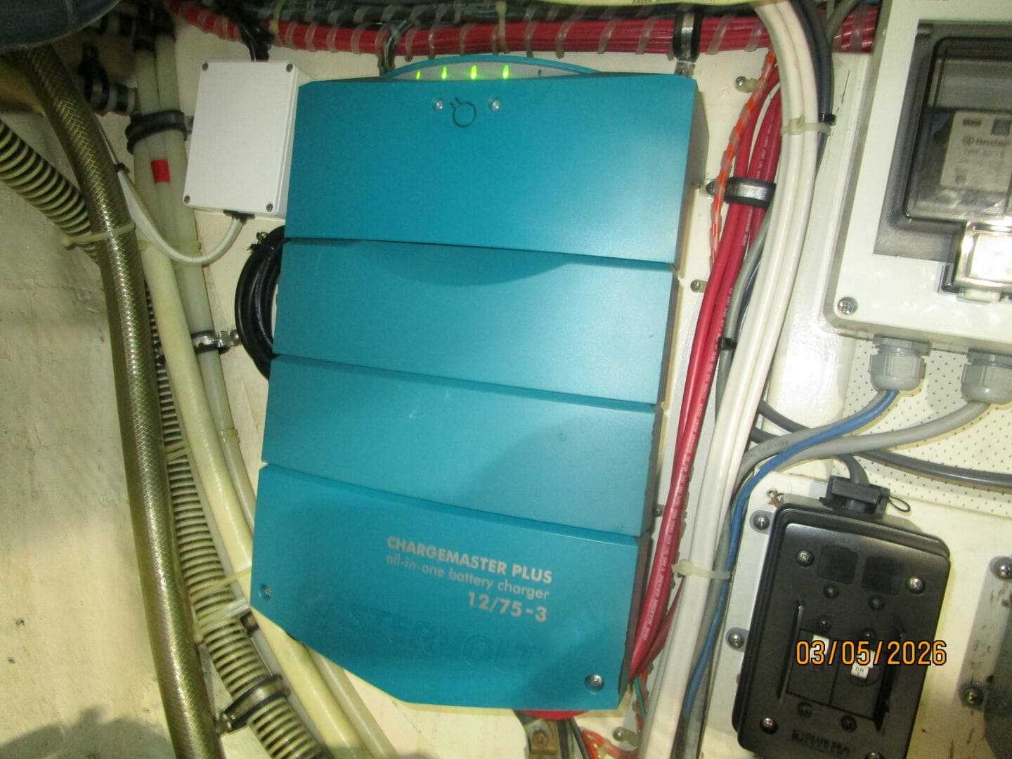 2002 Grand Banks Classic — photo 88