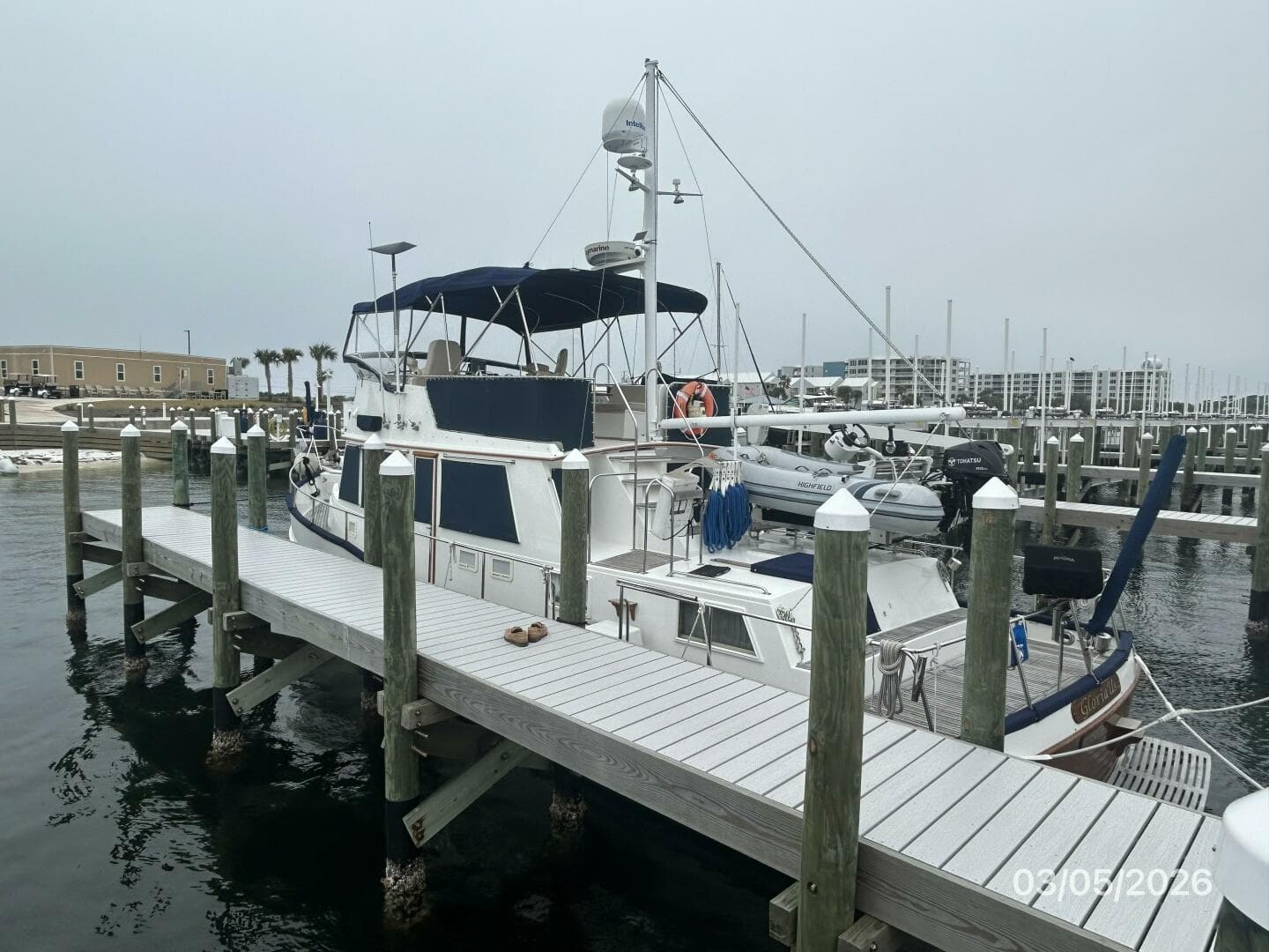 2002 Grand Banks Classic — photo 3