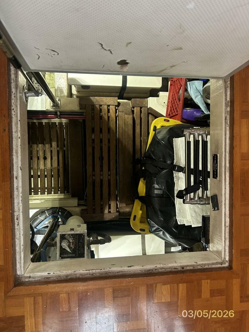 2002 Grand Banks Classic — photo 66