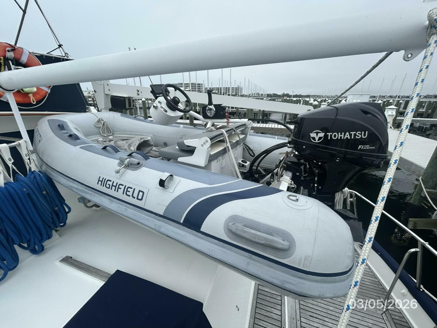 2002 Grand Banks Classic — photo 32