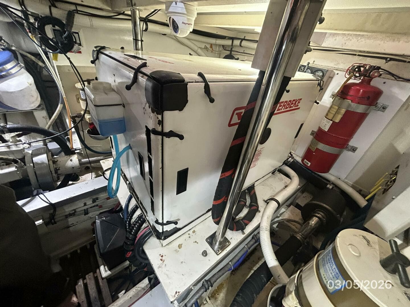 2002 Grand Banks Classic — photo 83