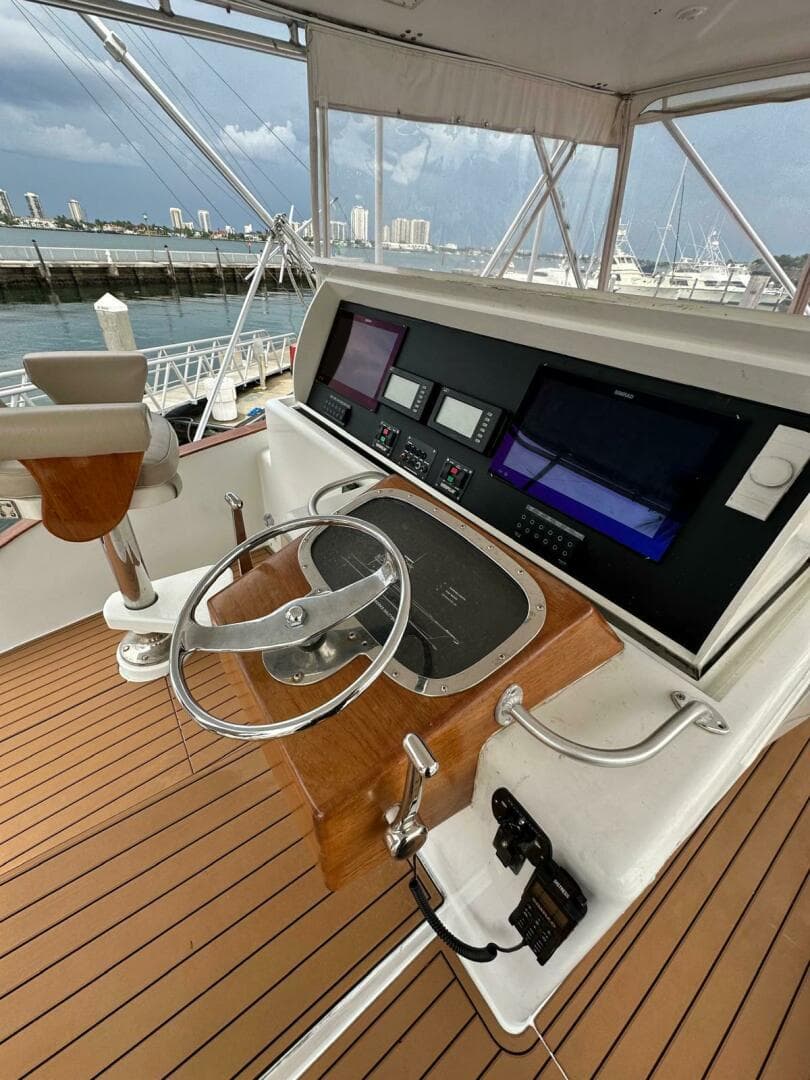 2001 Buddy Davis Sportfish — photo 23