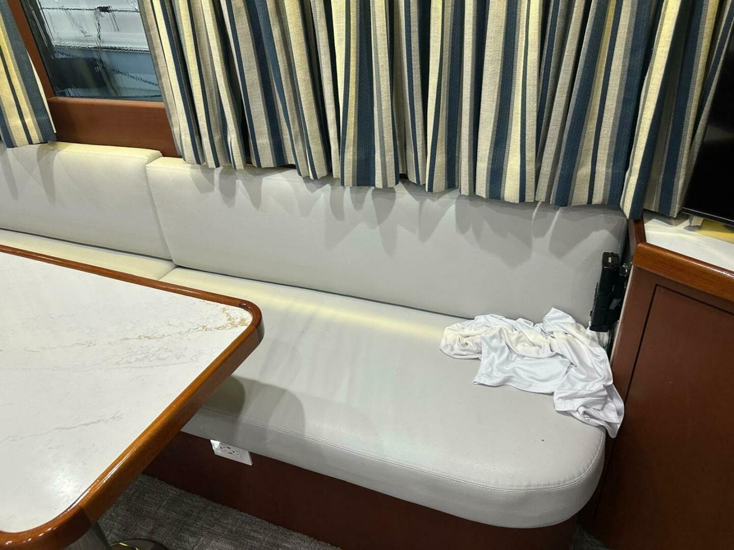 2001 Buddy Davis Sportfish — photo 9