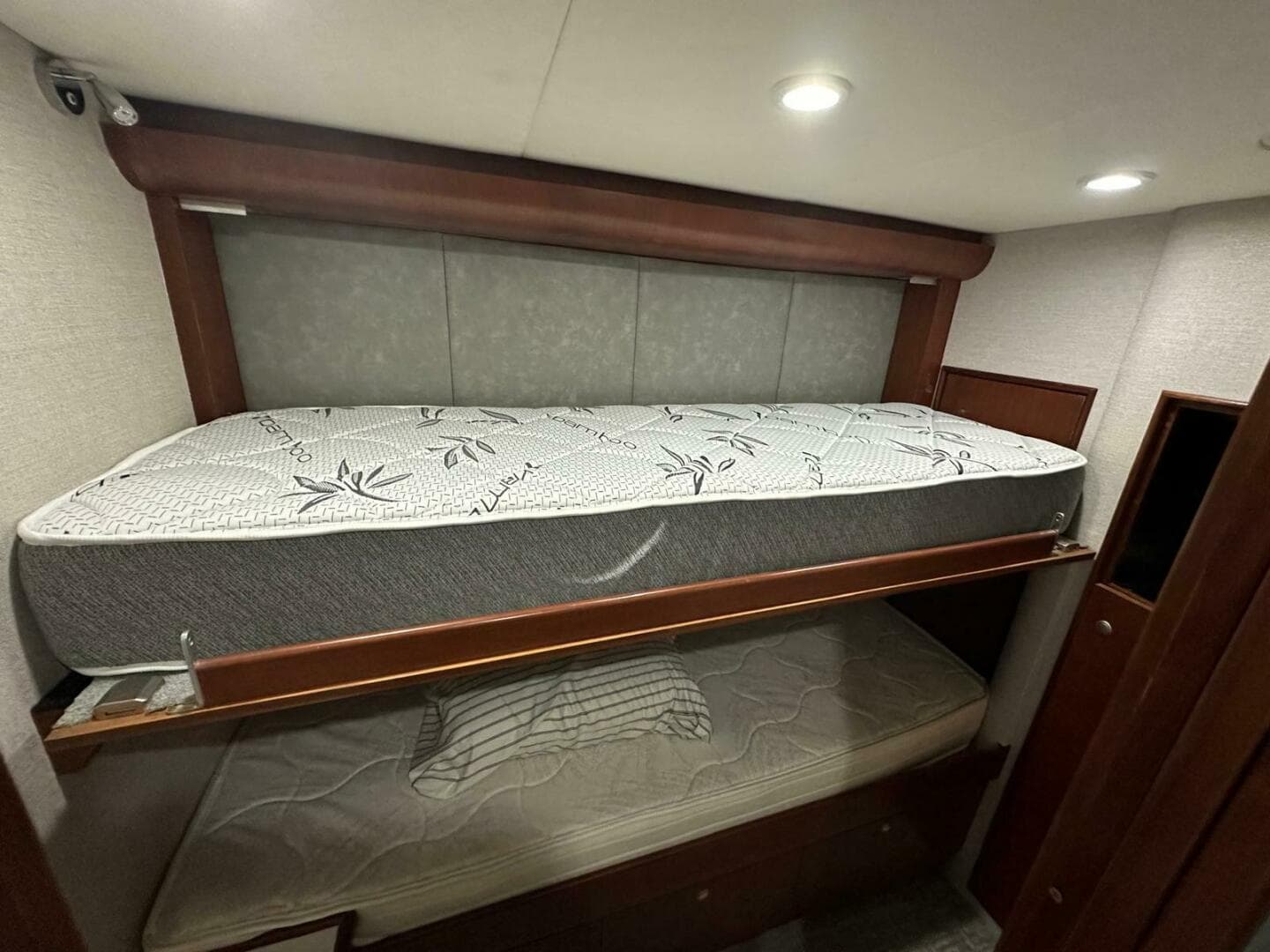 2001 Buddy Davis Sportfish — photo 63