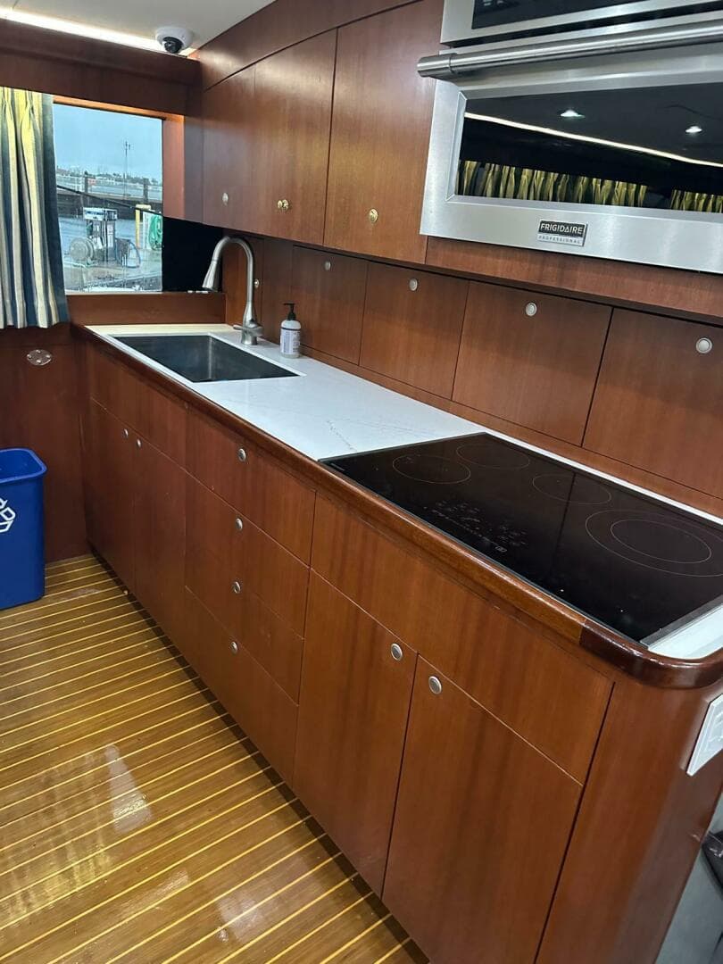 2001 Buddy Davis Sportfish — photo 40