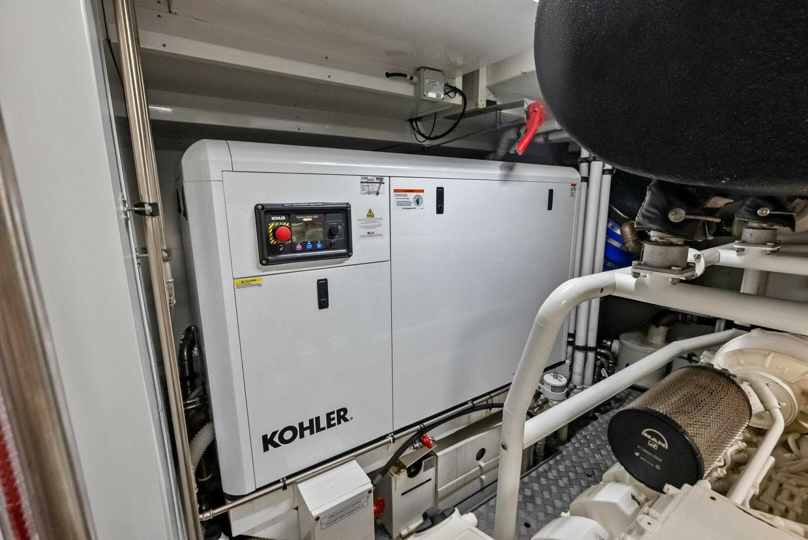 2023 Custom Line 33 Navetta — photo 126