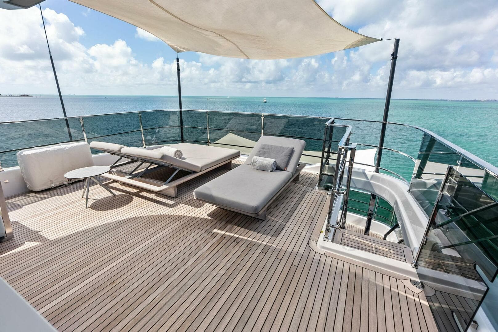 2023 Custom Line 33 Navetta — photo 10