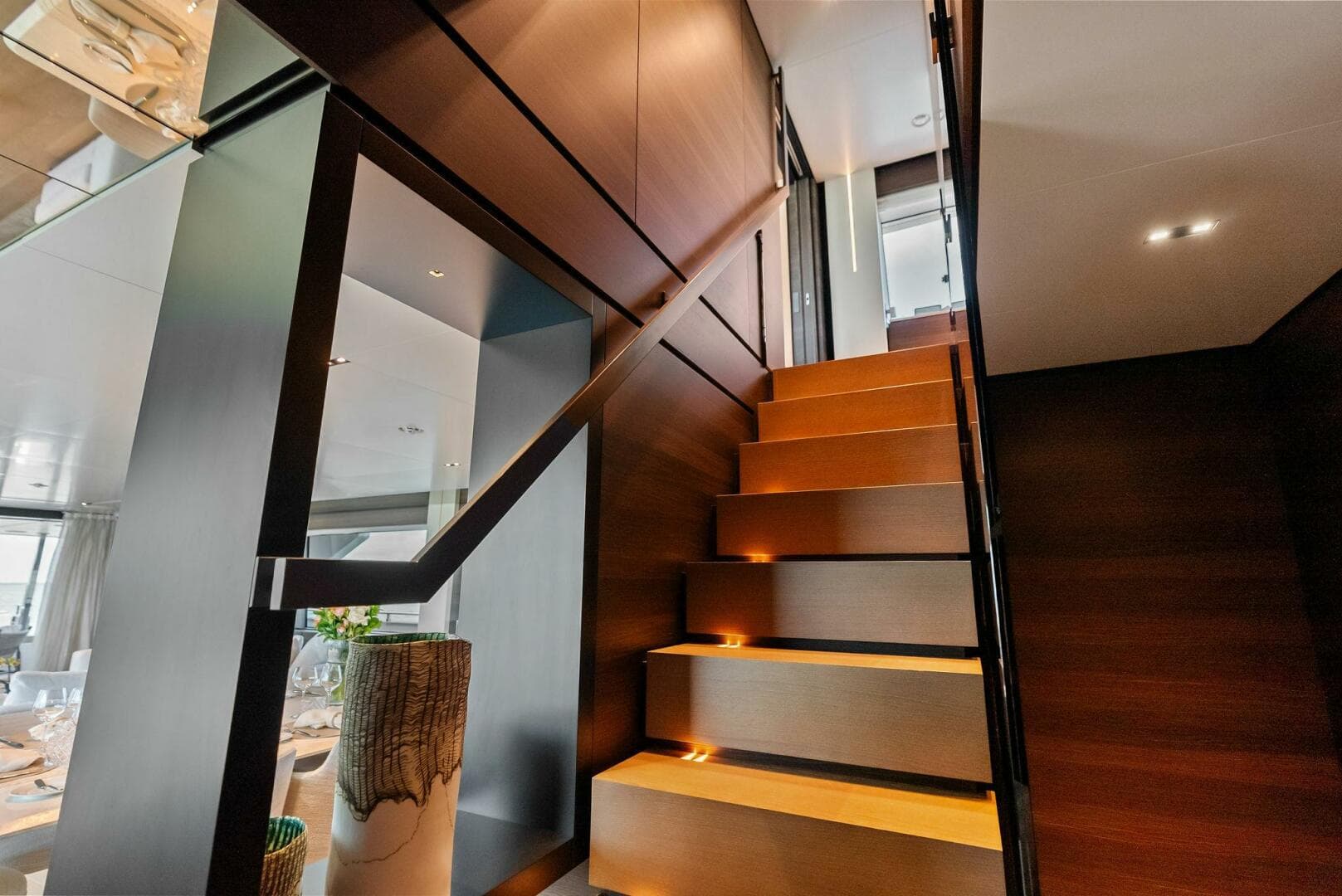 2023 Custom Line 33 Navetta — photo 55