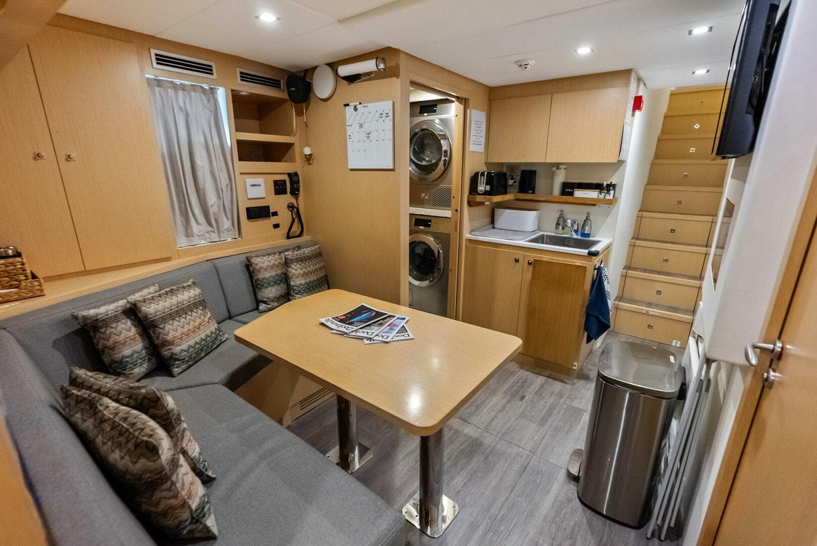 2023 Custom Line 33 Navetta — photo 114