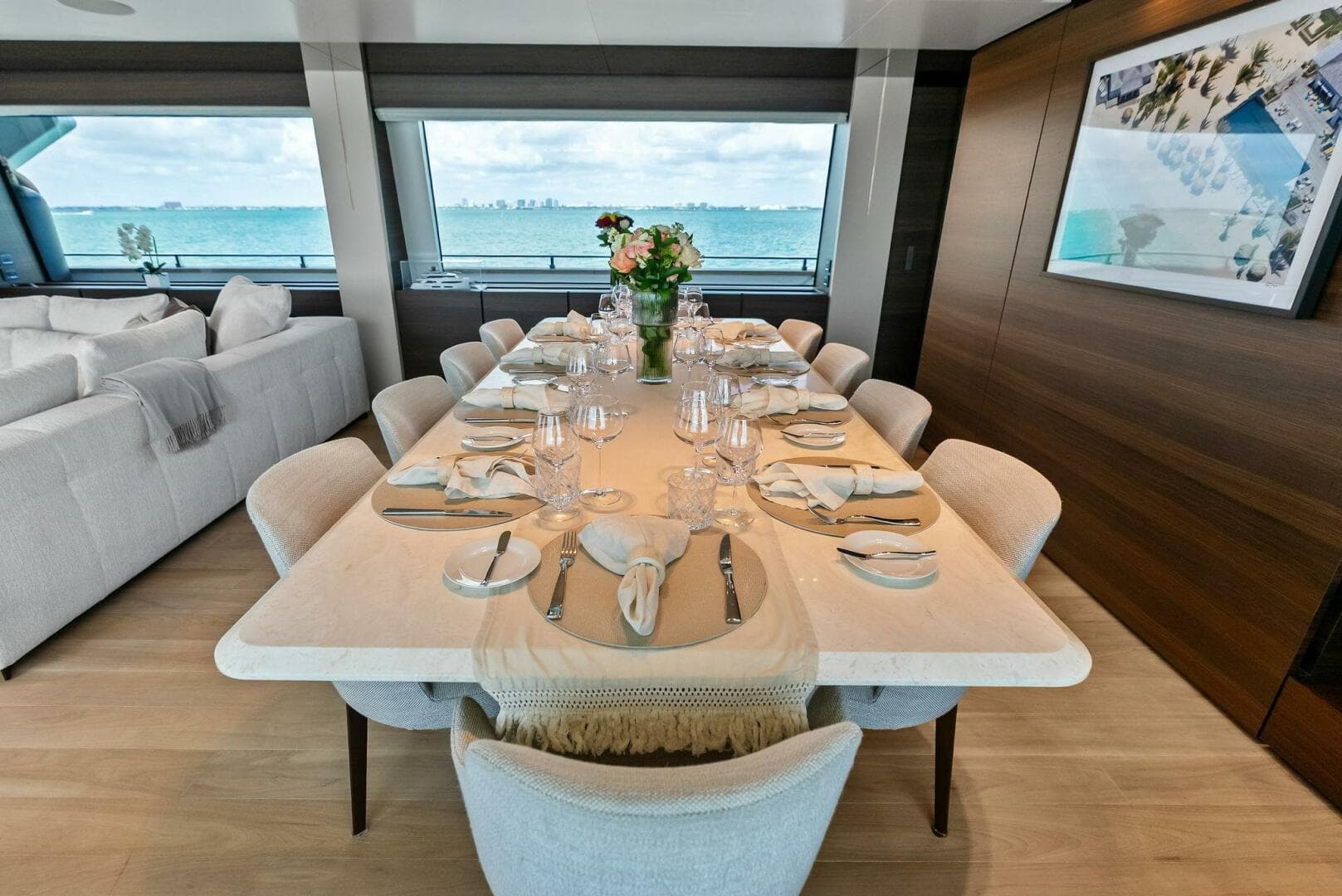 2023 Custom Line 33 Navetta — photo 46