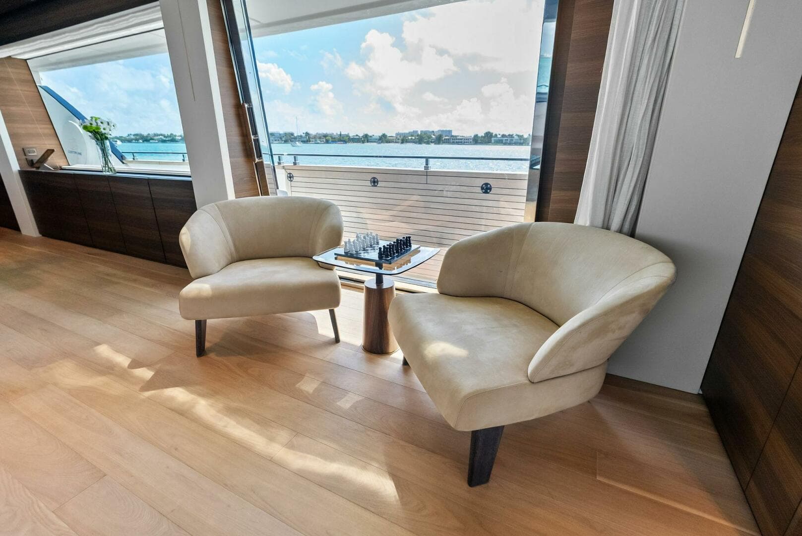 2023 Custom Line 33 Navetta — photo 39