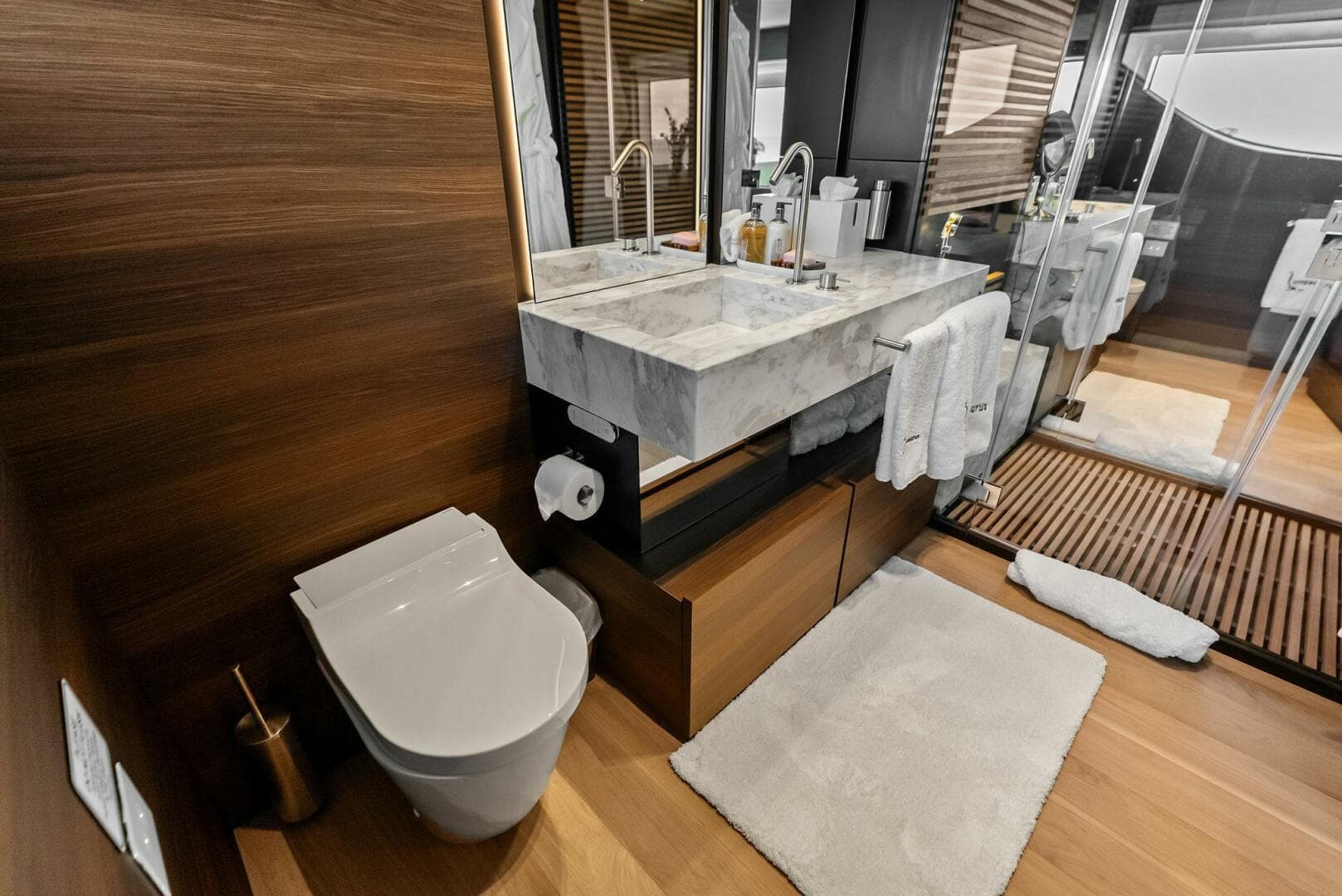 2023 Custom Line 33 Navetta — photo 72