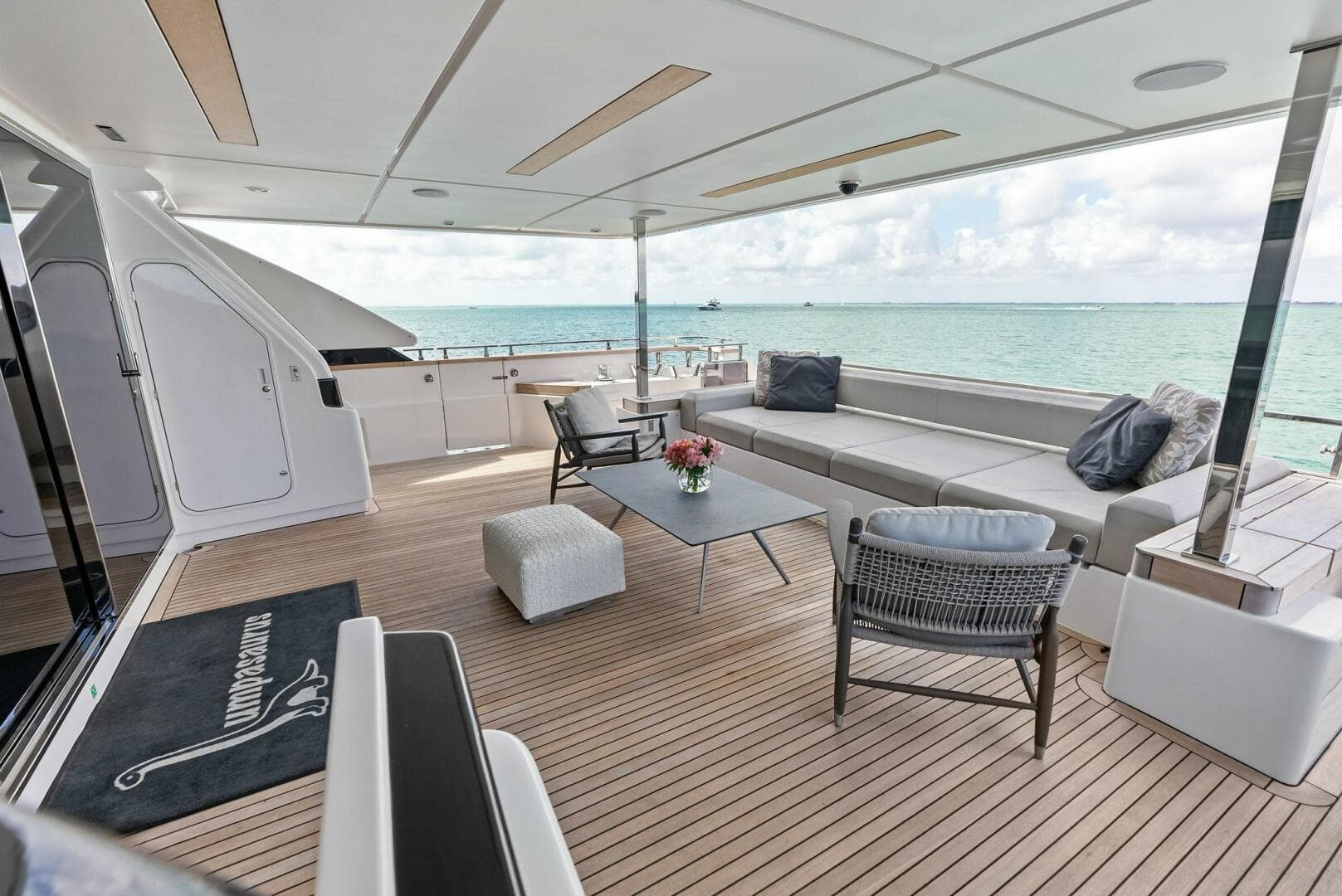 2023 Custom Line 33 Navetta — photo 22