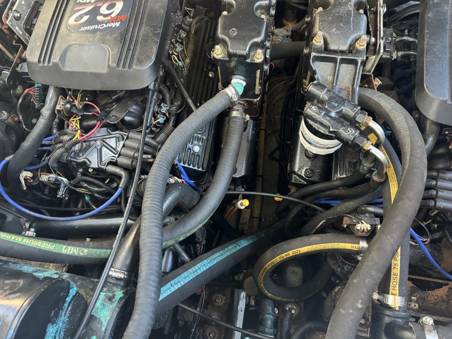 2002 Sea Ray 320 Sundancer — photo 54