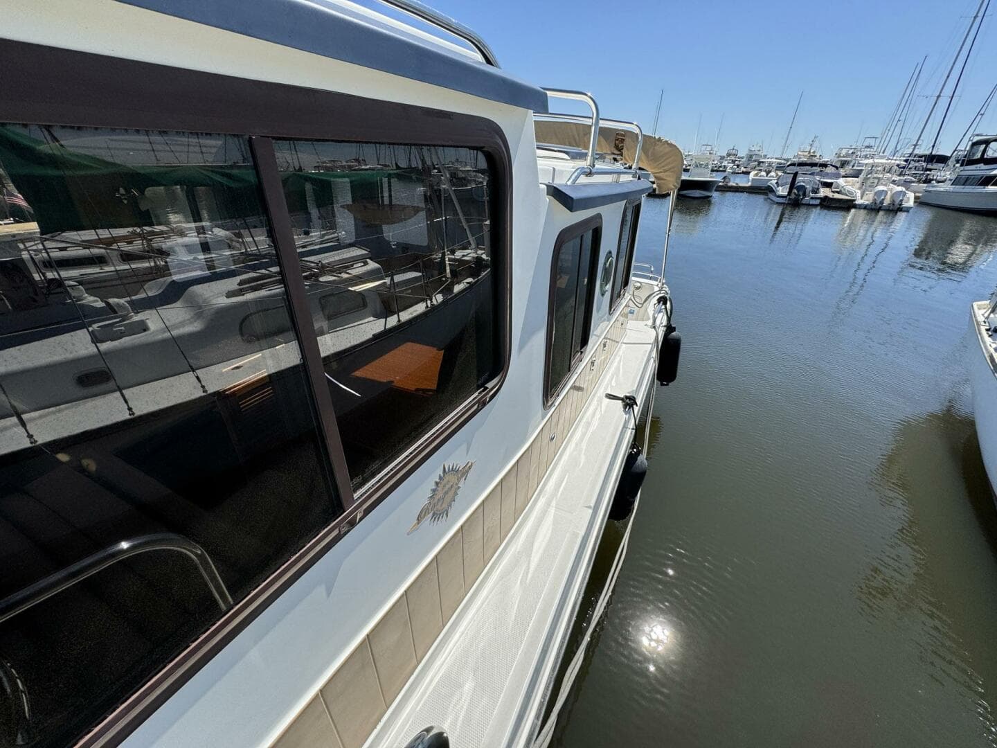 2012 Ranger Tugs R-29 — photo 15