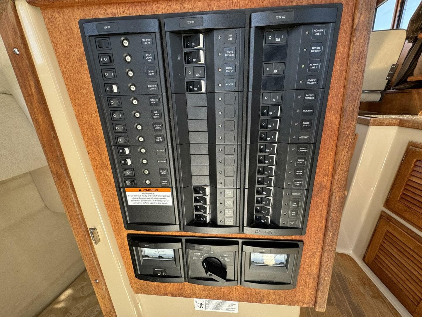 2012 Ranger Tugs R-29 — photo 49