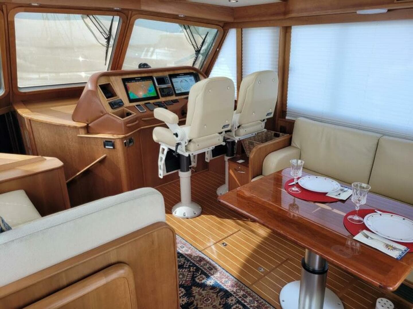 2014 Sabre 48 Salon Express — photo 10