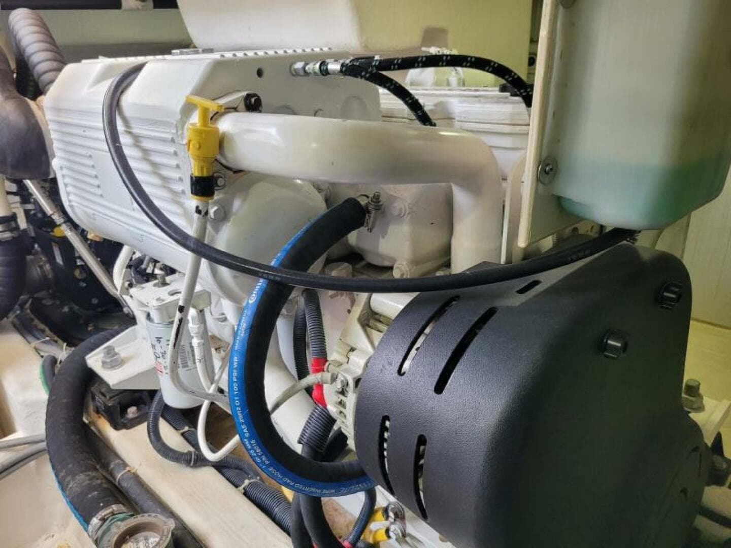 2014 Sabre 48 Salon Express — photo 48