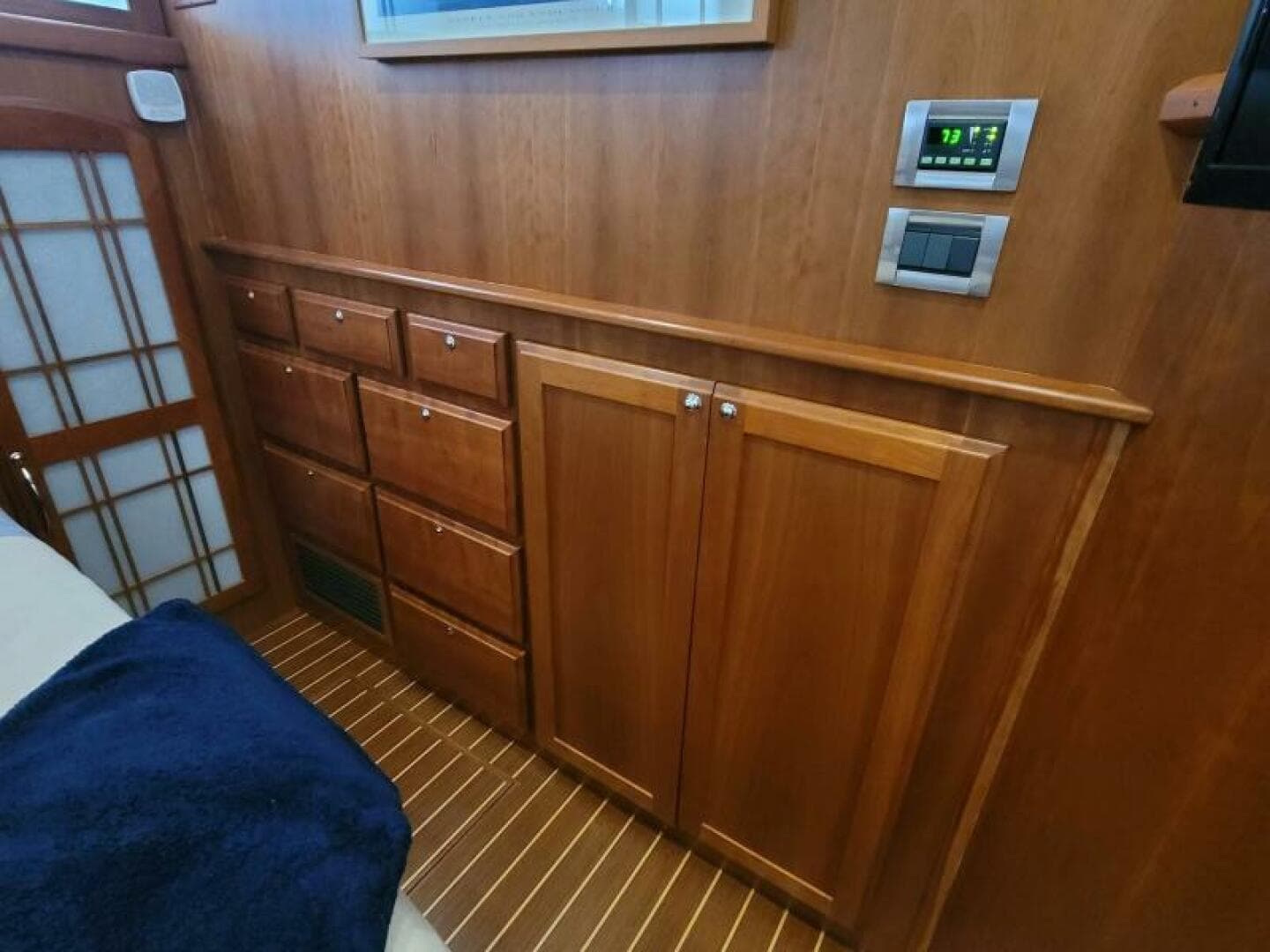 2014 Sabre 48 Salon Express — photo 25