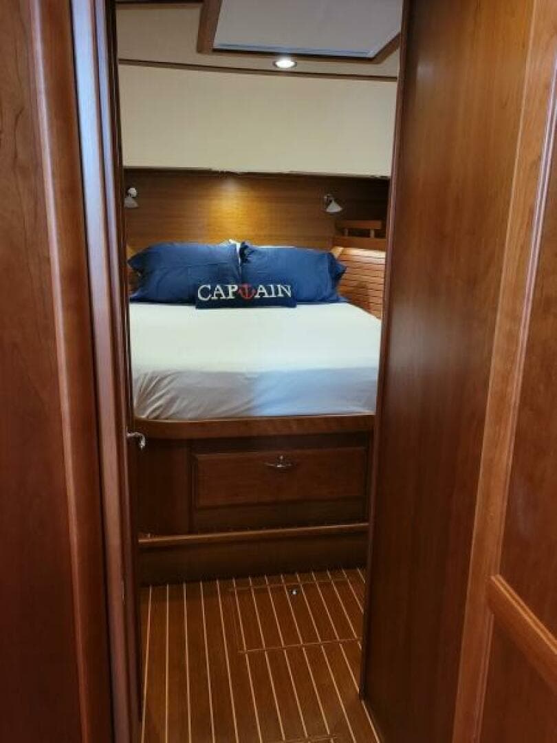 2014 Sabre 48 Salon Express — photo 30