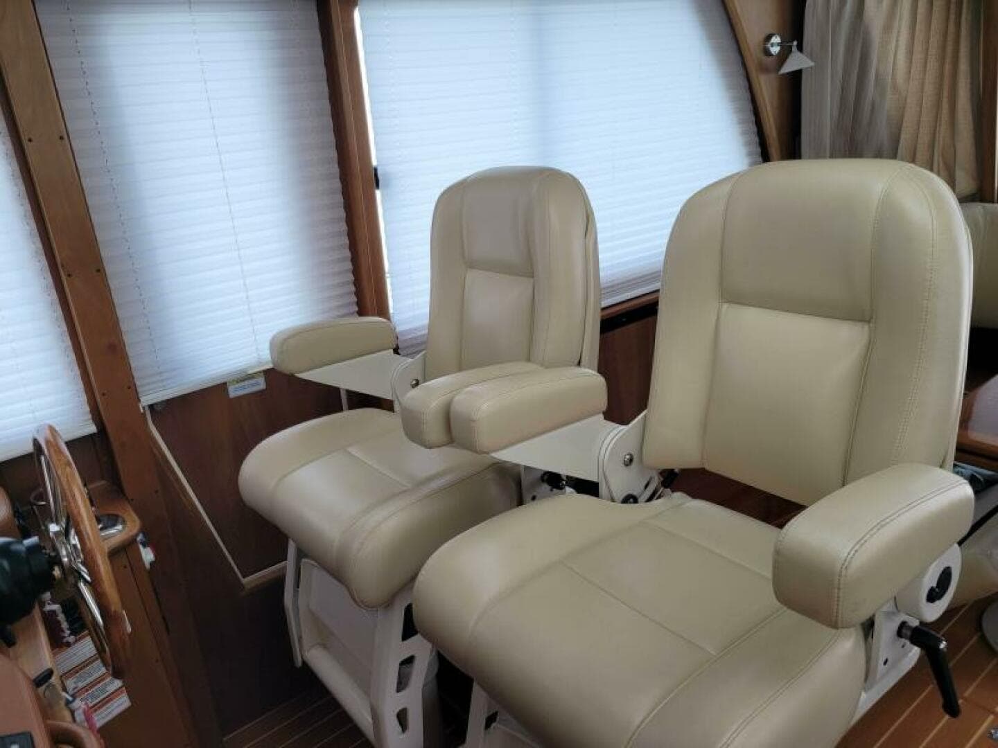 2014 Sabre 48 Salon Express — photo 8