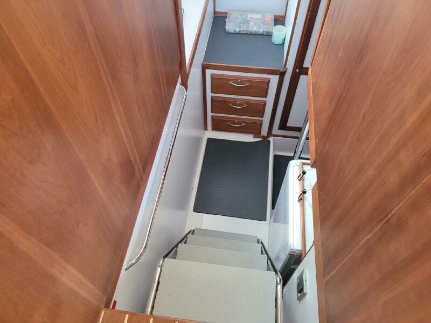 2014 Sabre 48 Salon Express — photo 39