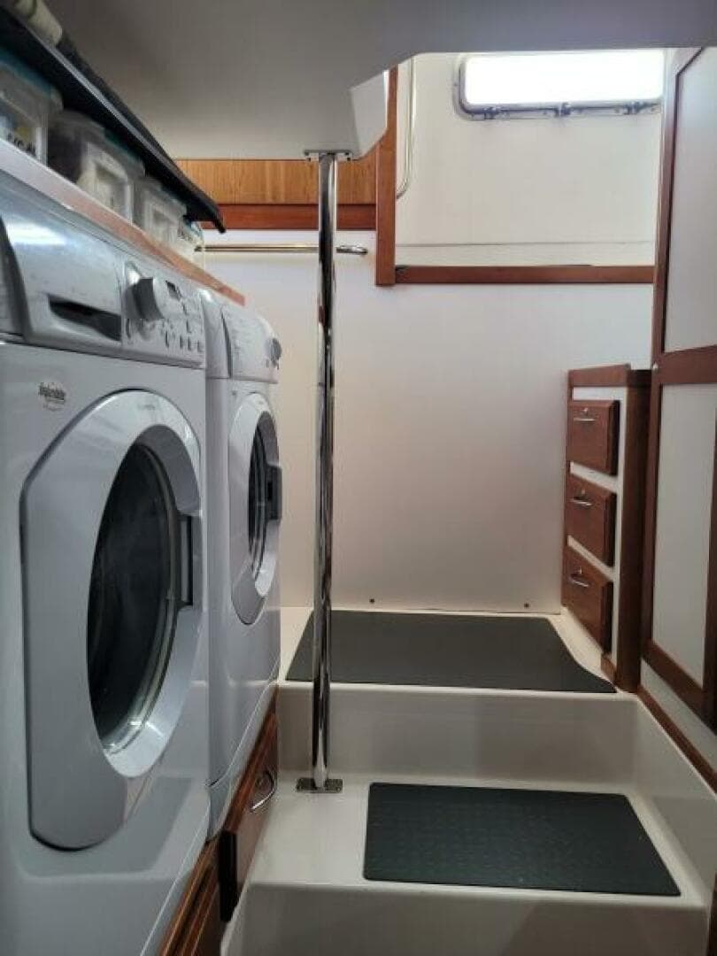 2014 Sabre 48 Salon Express — photo 41