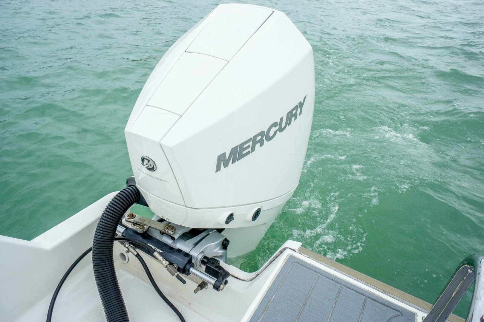 2022 Aquila 28 Molokai — photo 9