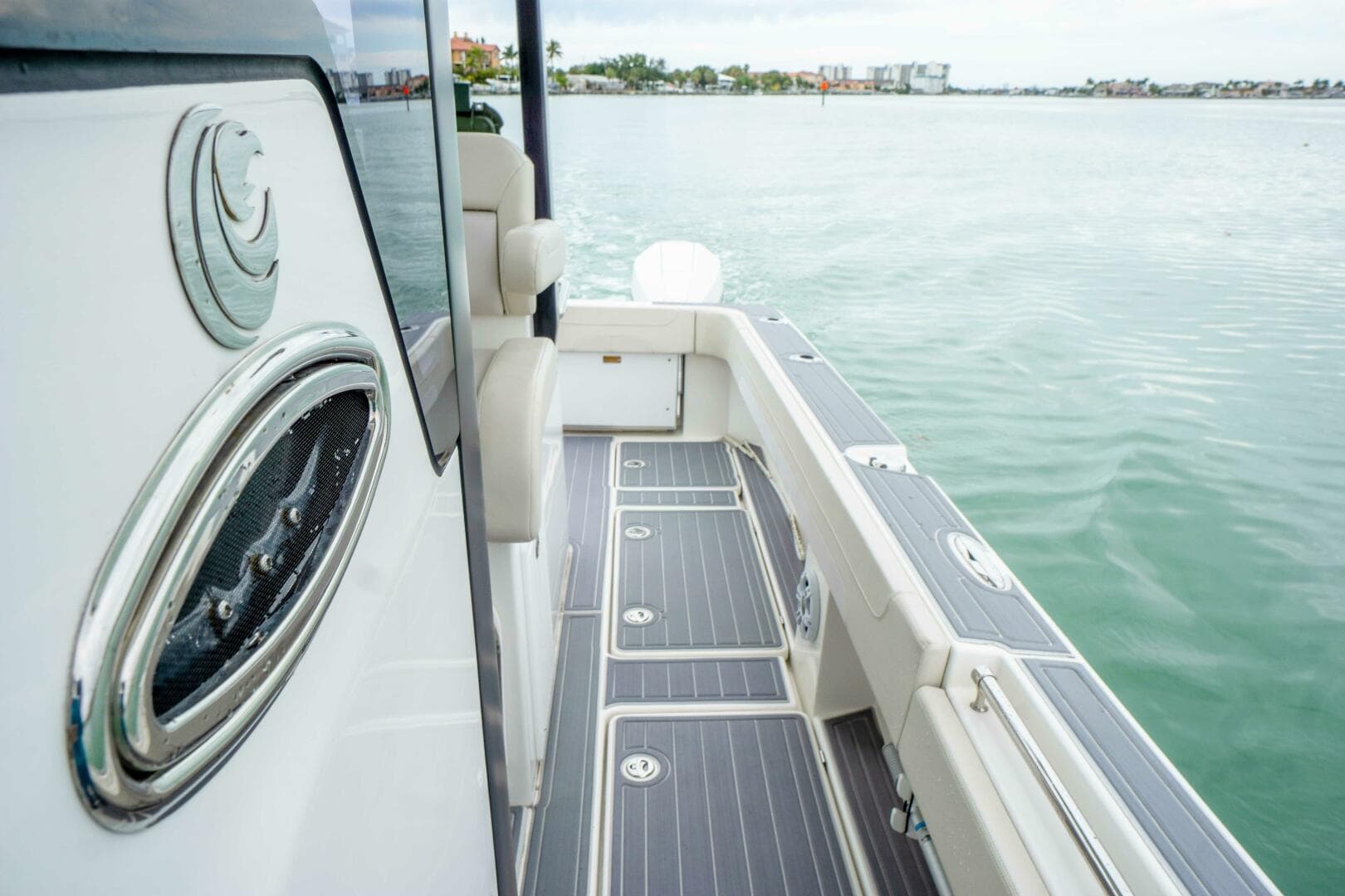 2022 Aquila 28 Molokai — photo 18