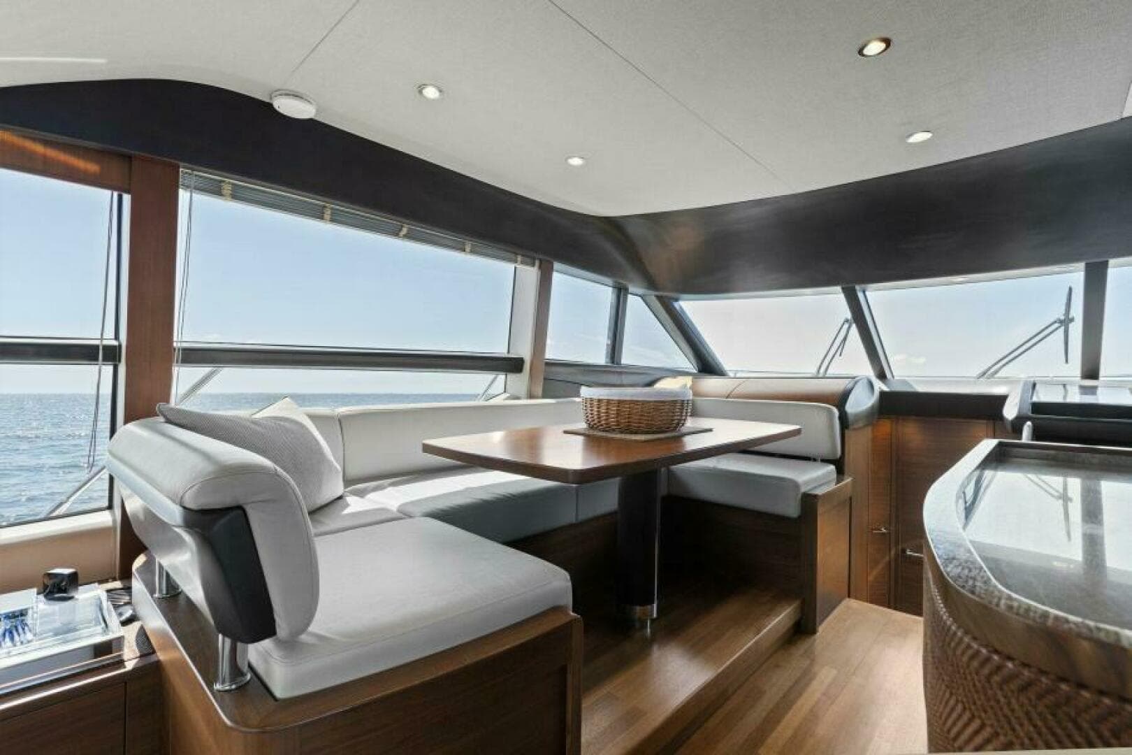 2016 Princess 60 Flybridge — photo 19