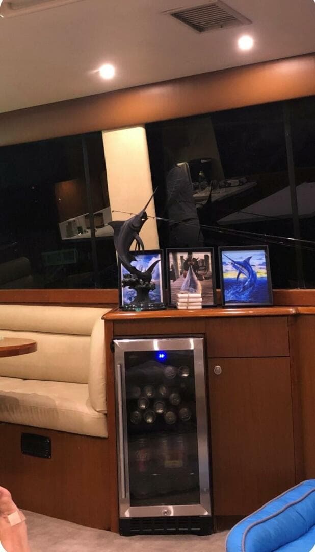 1998 Ocean Yachts 53 Convertible — photo 13