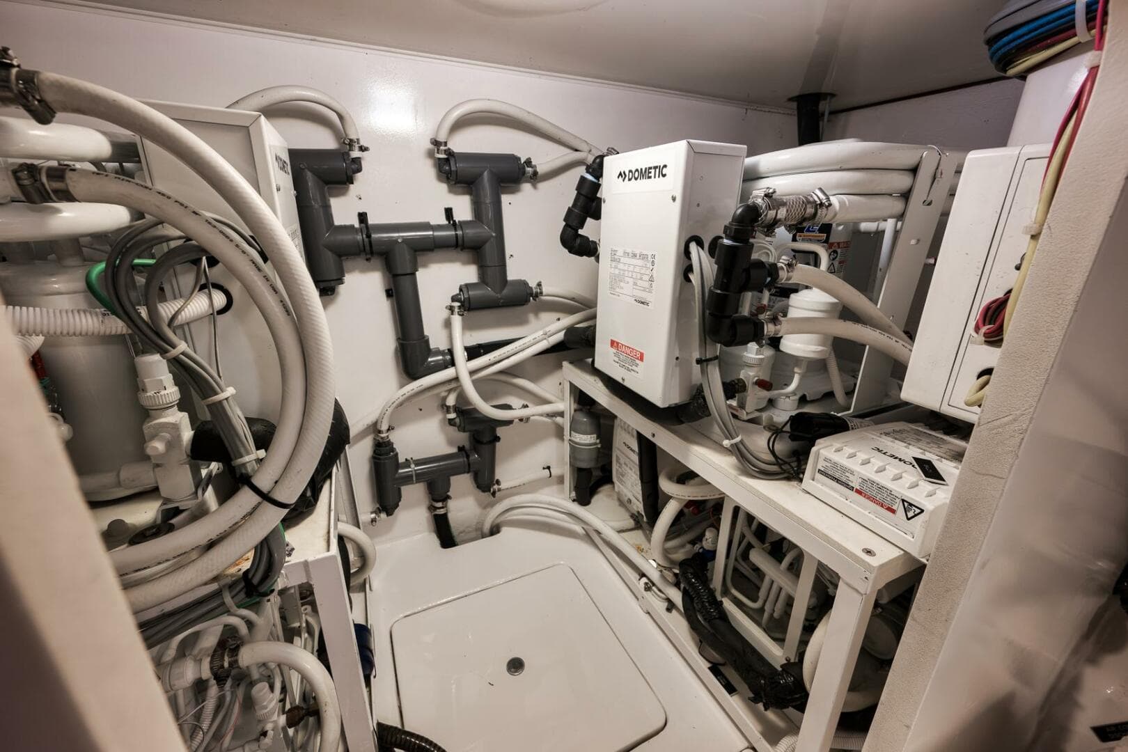 2012 Viking 60 Enclosed Bridge — photo 52