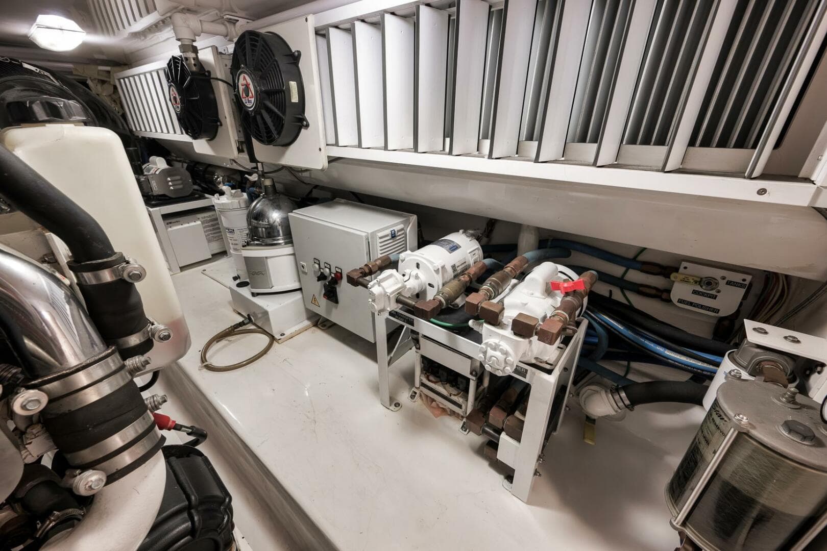 2012 Viking 60 Enclosed Bridge — photo 49