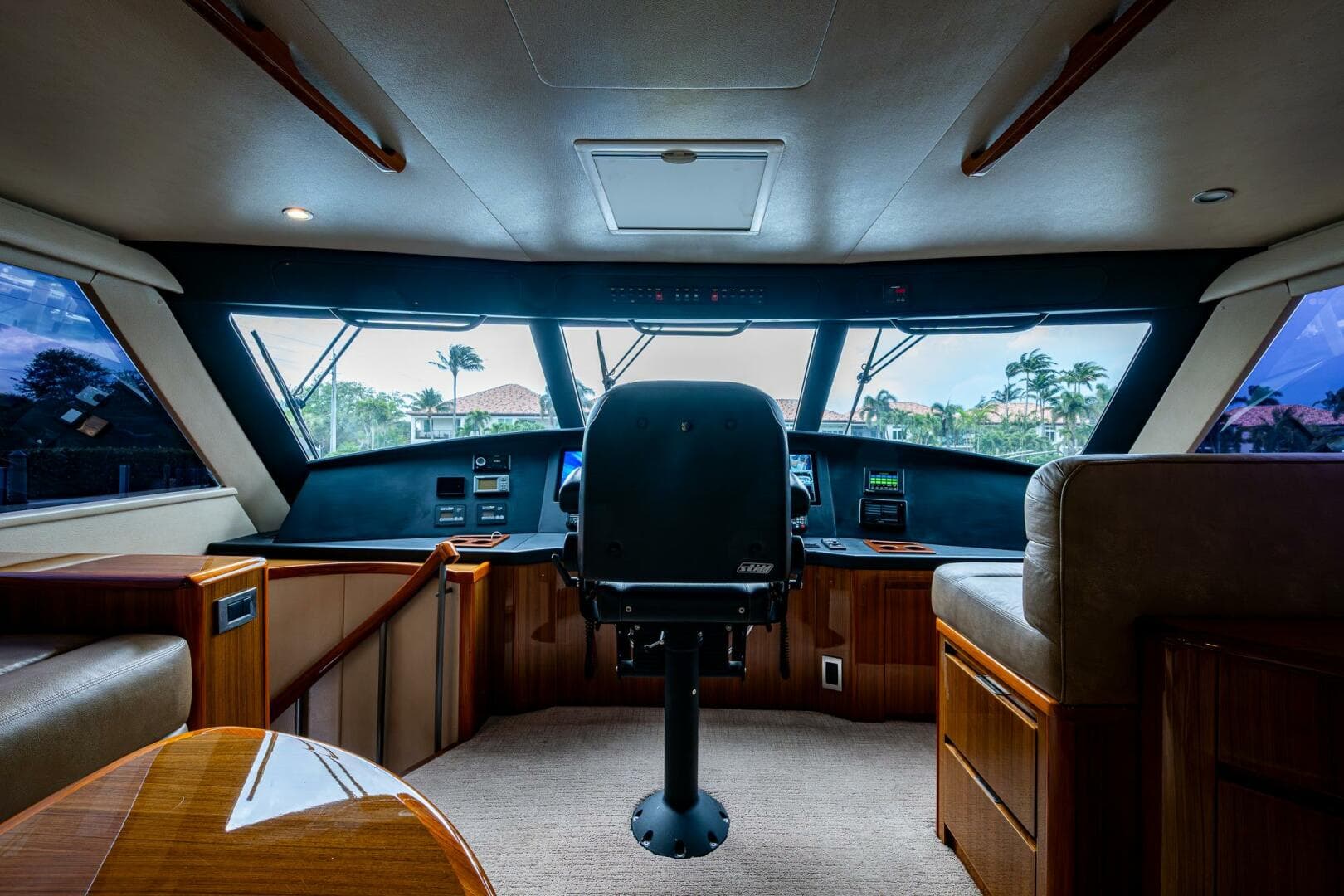 2012 Viking 60 Enclosed Bridge — photo 41
