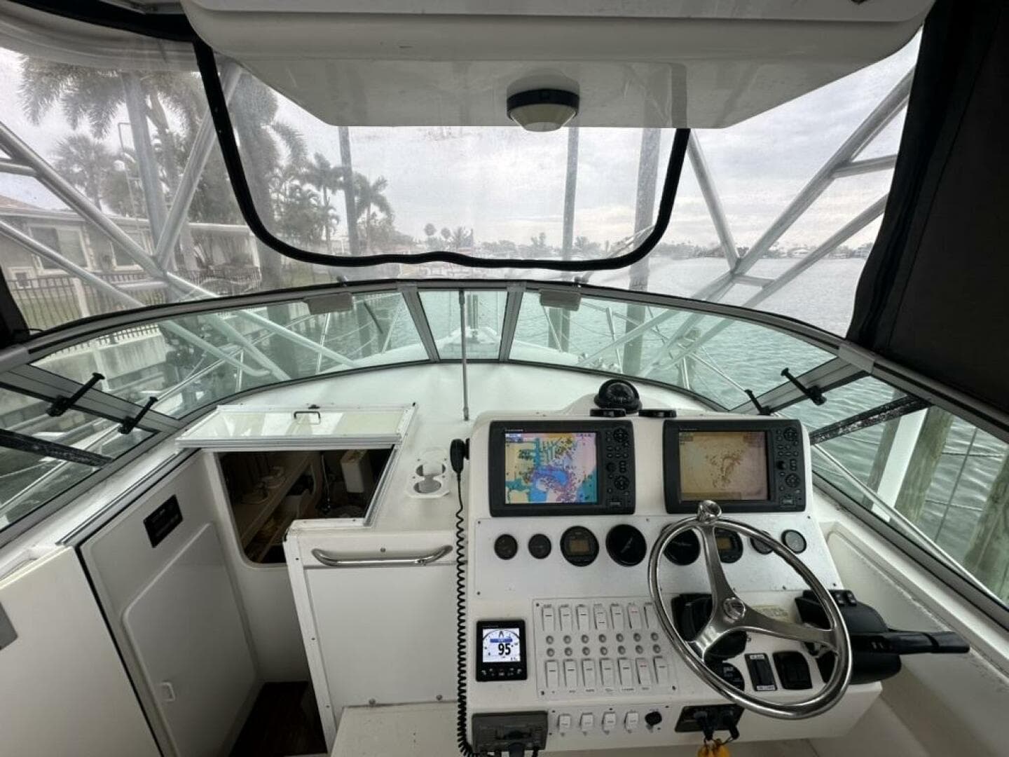 2001 Stamas 310 Express — photo 56