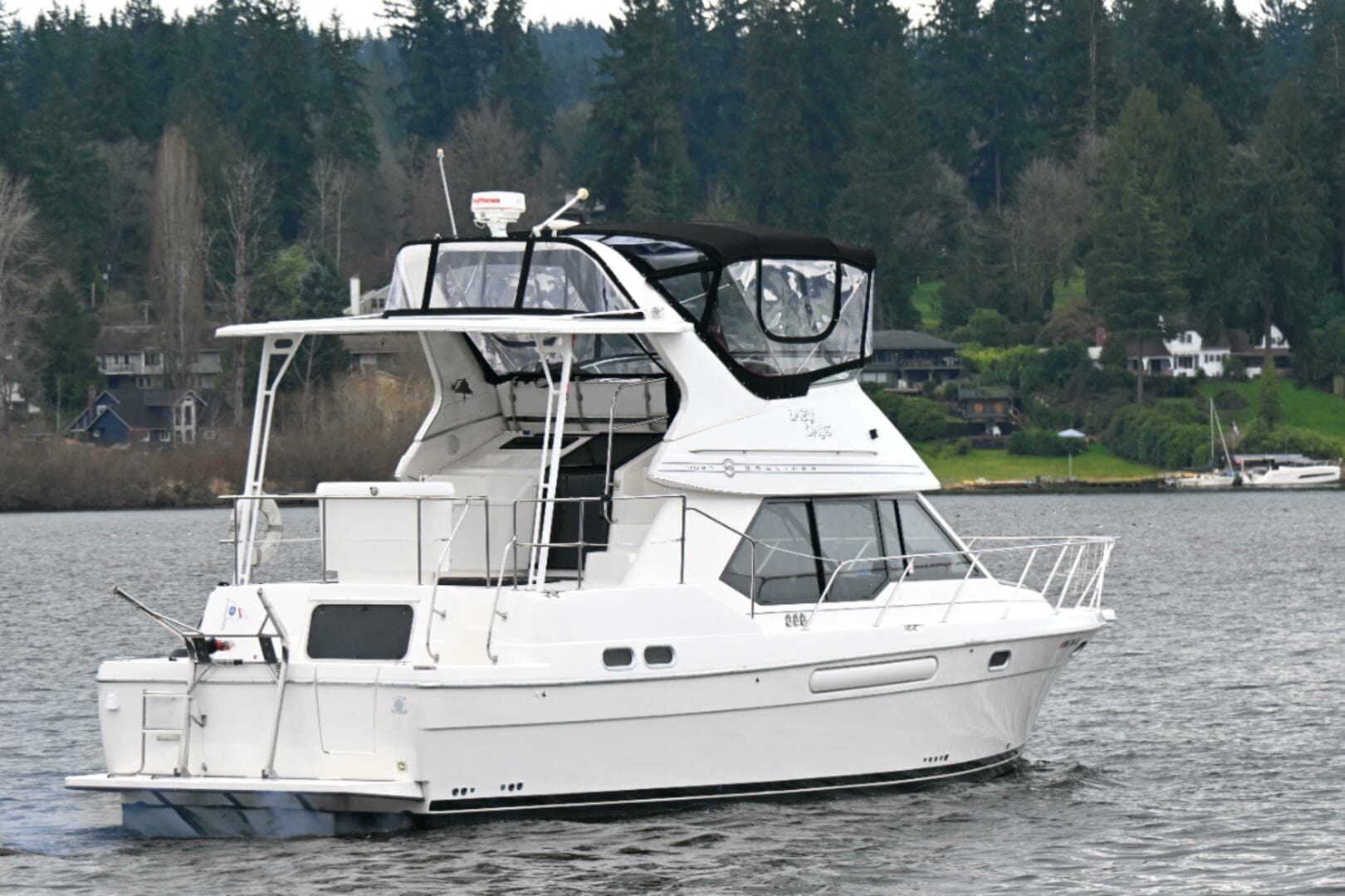 1996 Bayliner 4087 Aft Cabin — photo 6