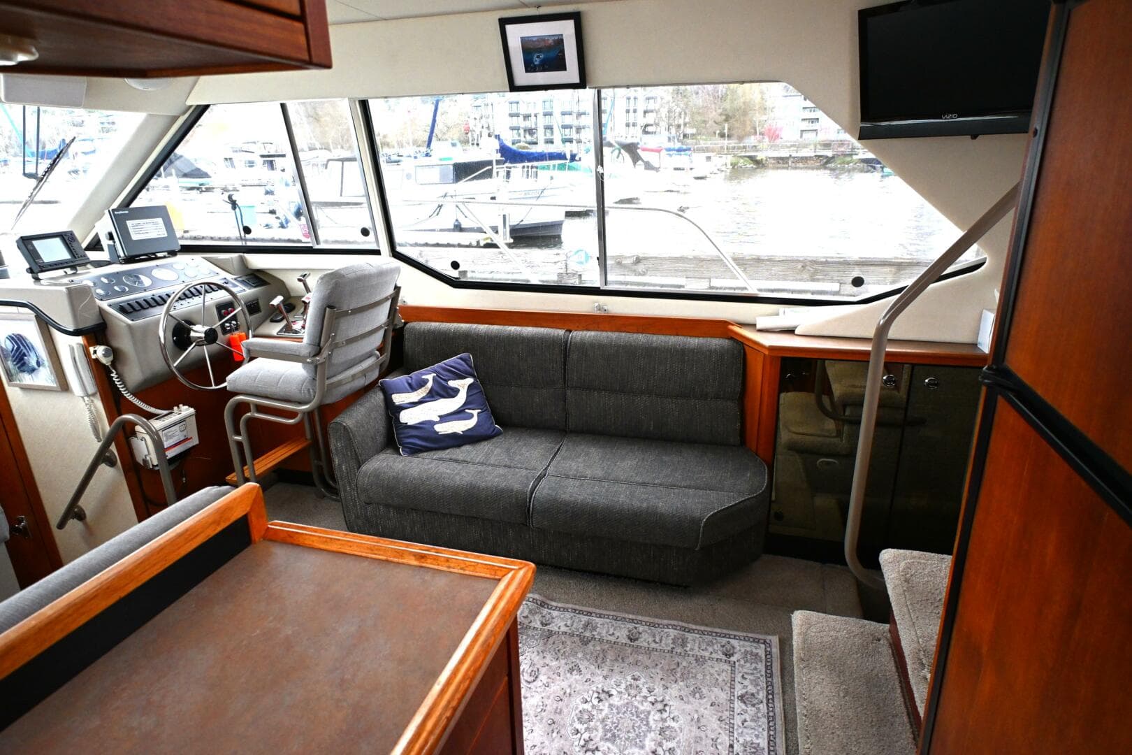 1996 Bayliner 4087 Aft Cabin — photo 30