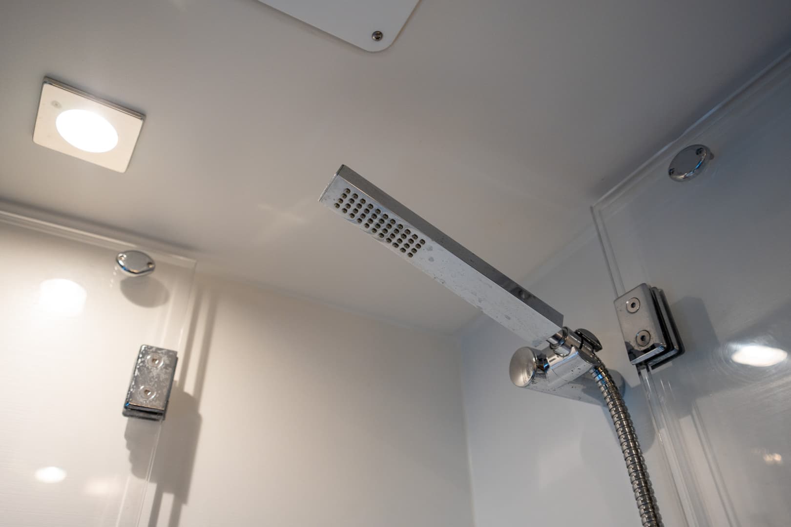 2017 Prestige 50 Fly — photo 35