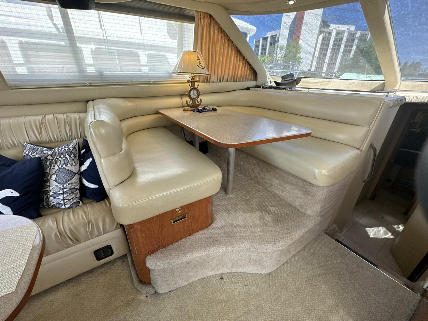 2000 Sea Ray 480 Sedan Bridge — photo 14