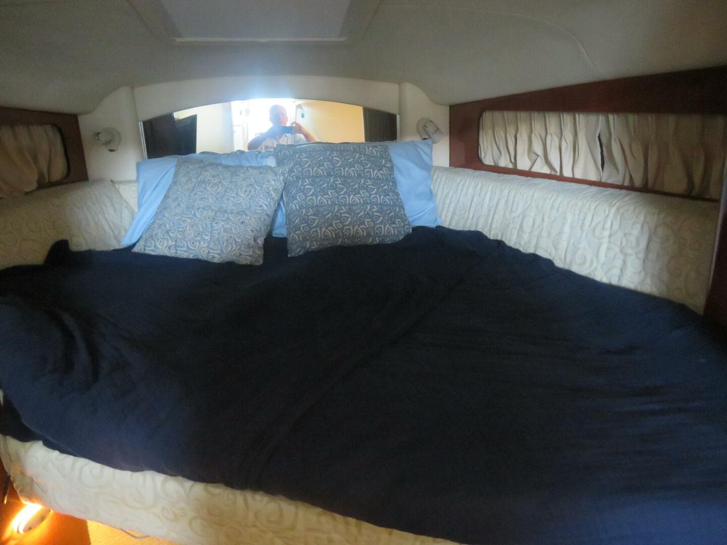 2005 Sea Ray 300 Sundancer — photo 10