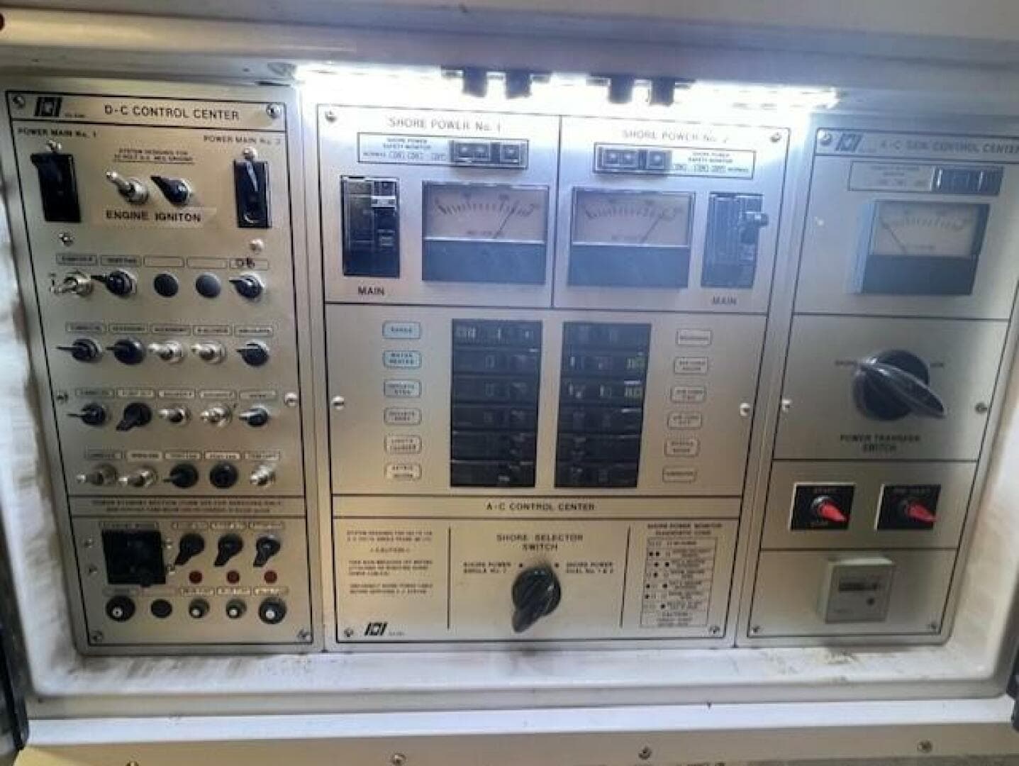 1989 Trojan 12M — photo 45