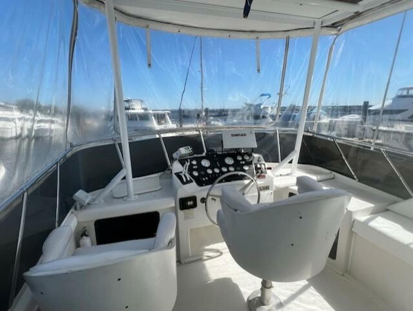 1989 Trojan 12M — photo 4