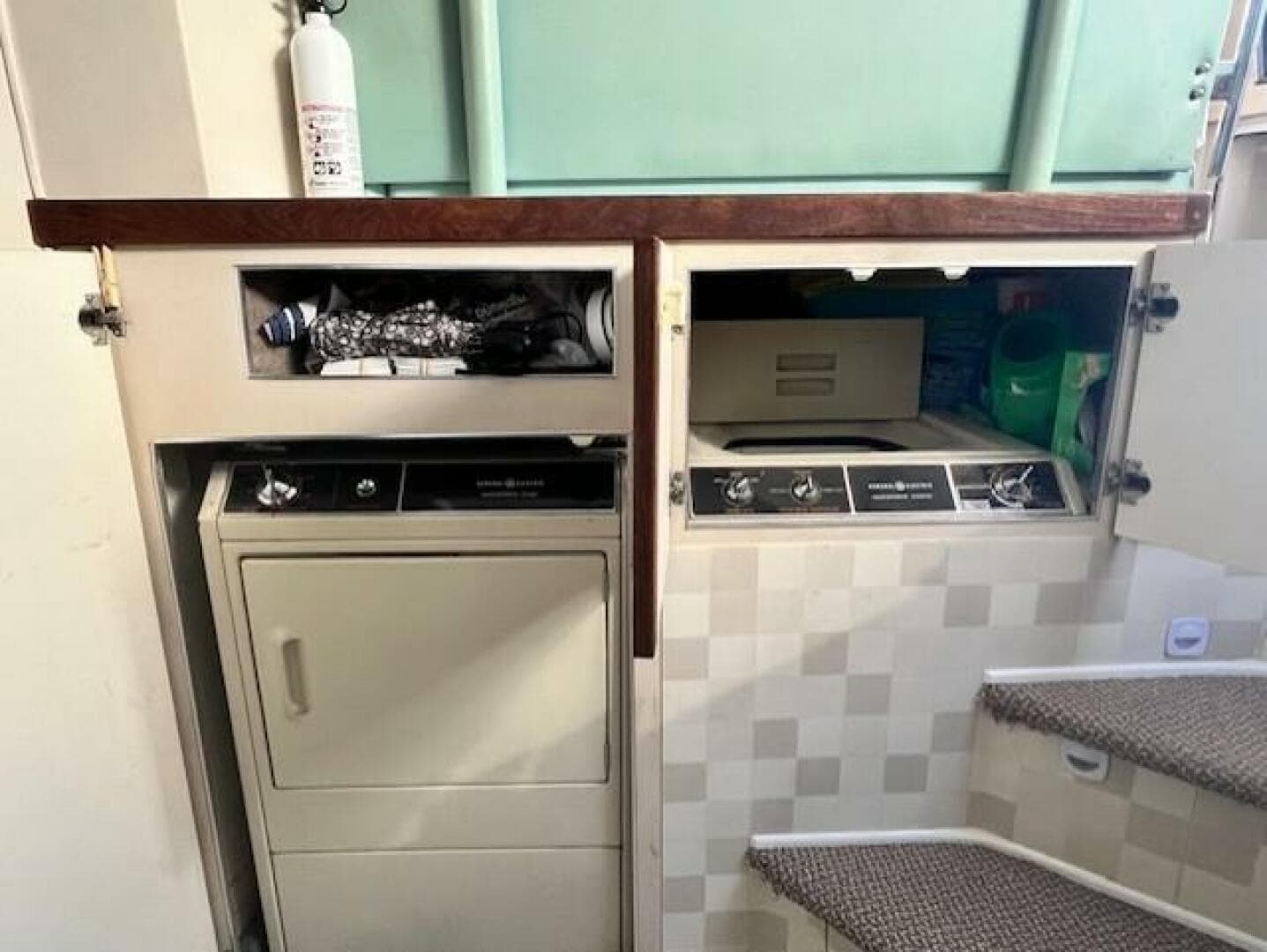 1989 Trojan 12M — photo 60