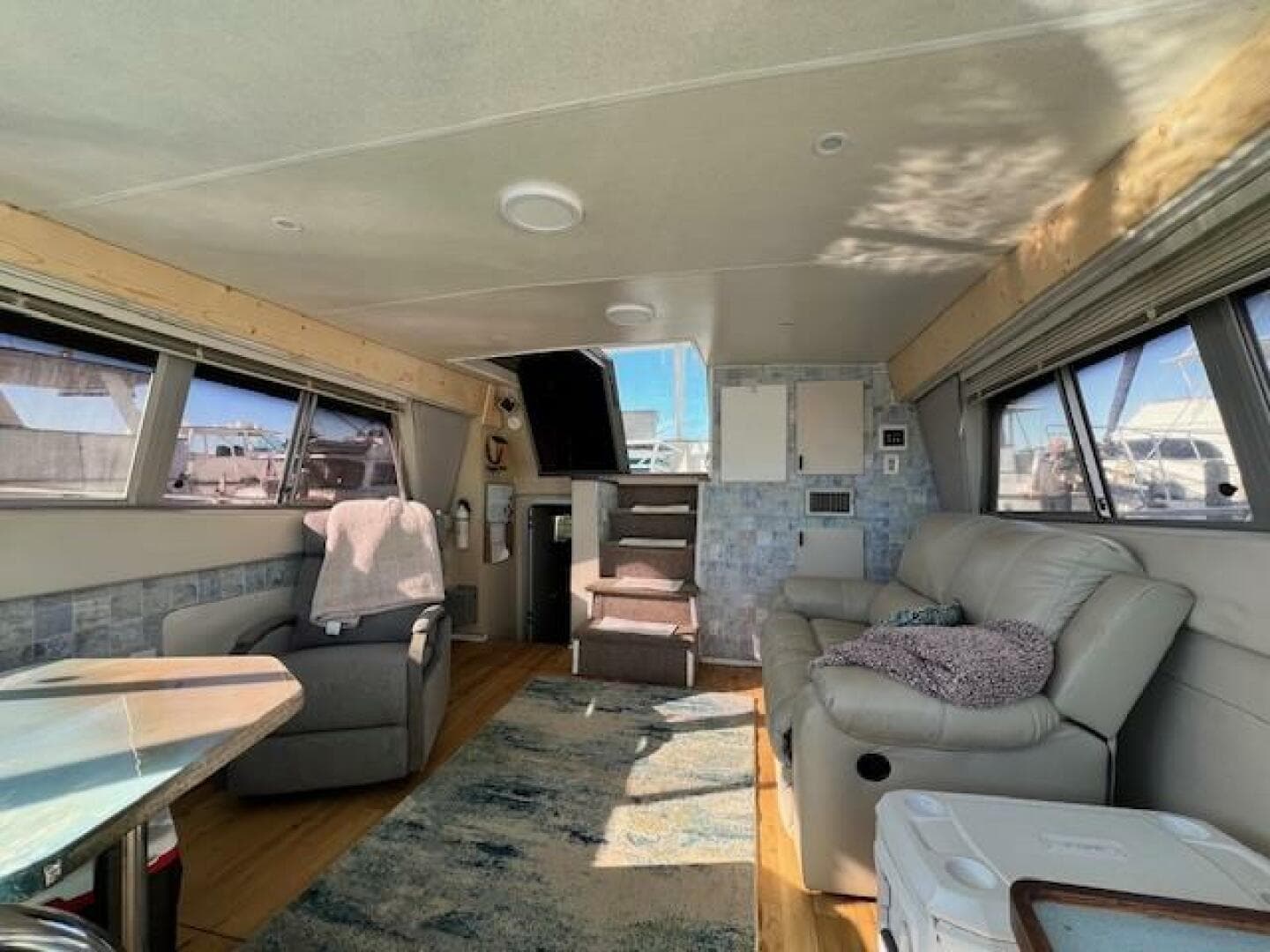 1989 Trojan 12M — photo 18