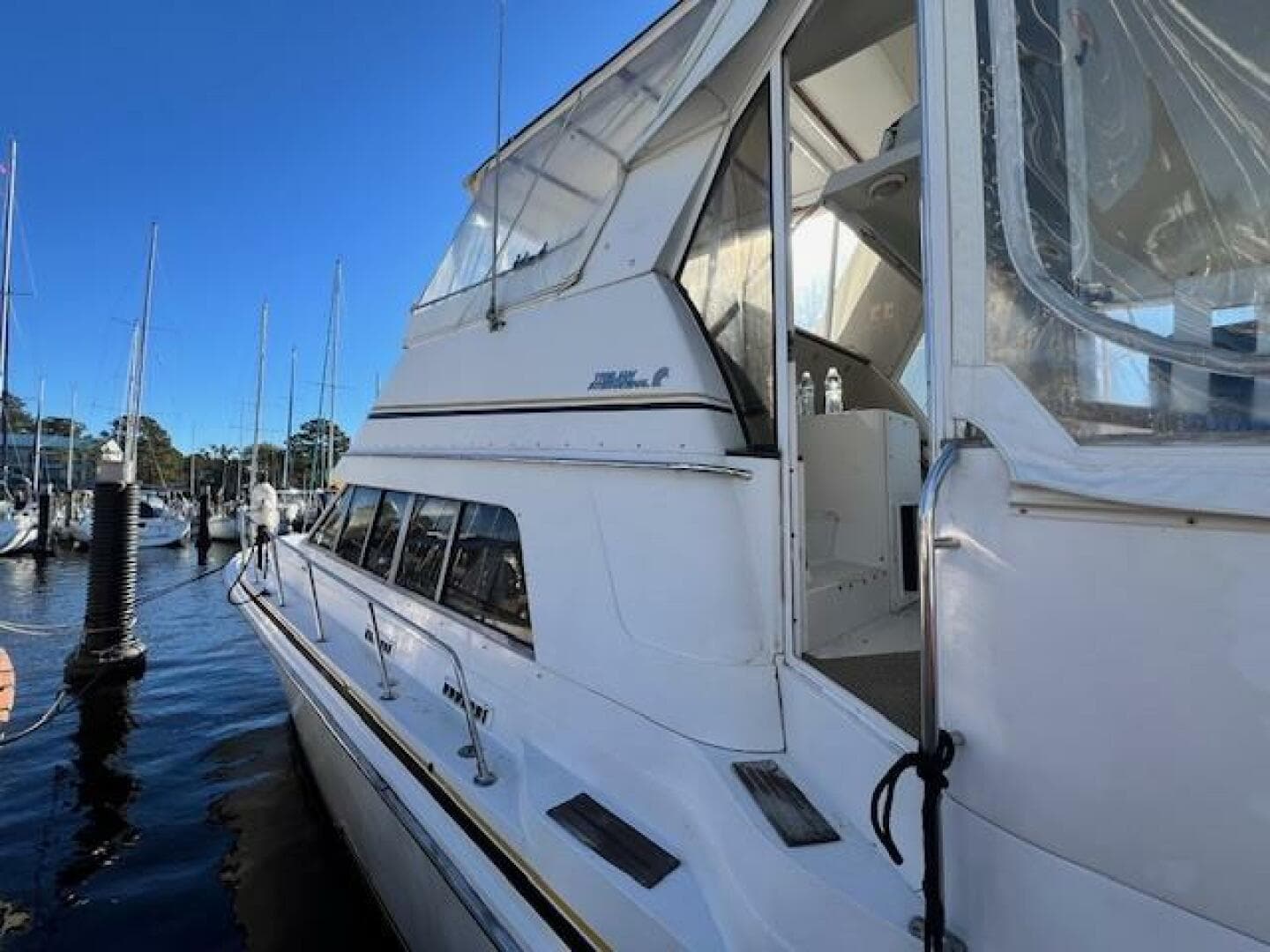 1989 Trojan 12M — photo 5