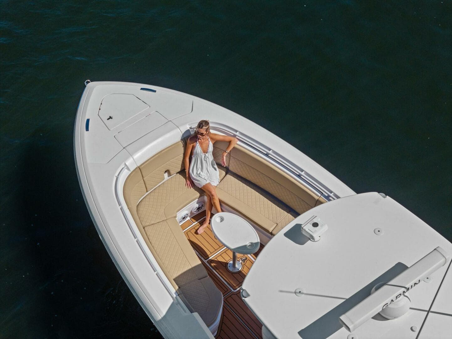 2019 Intrepid 345 Nomad Fe — photo 31