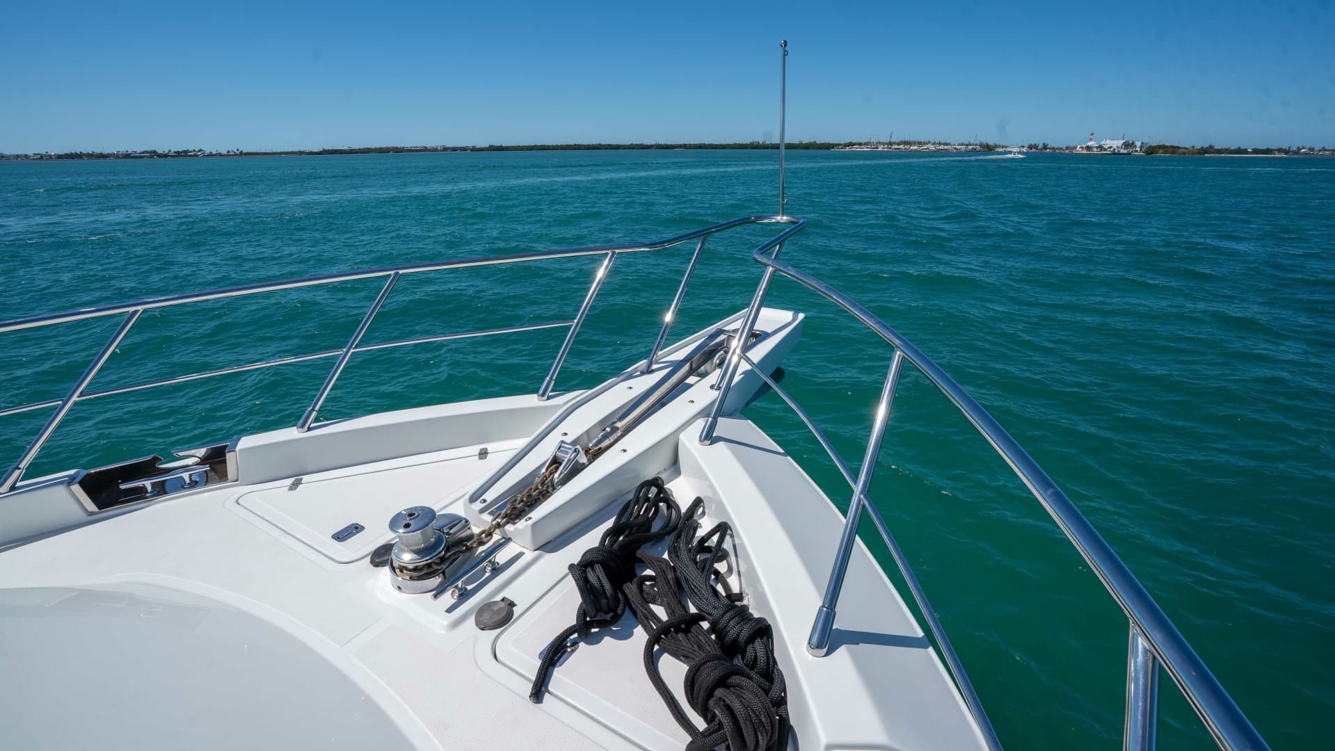 2001 Symbol 62 Pilothouse — photo 35